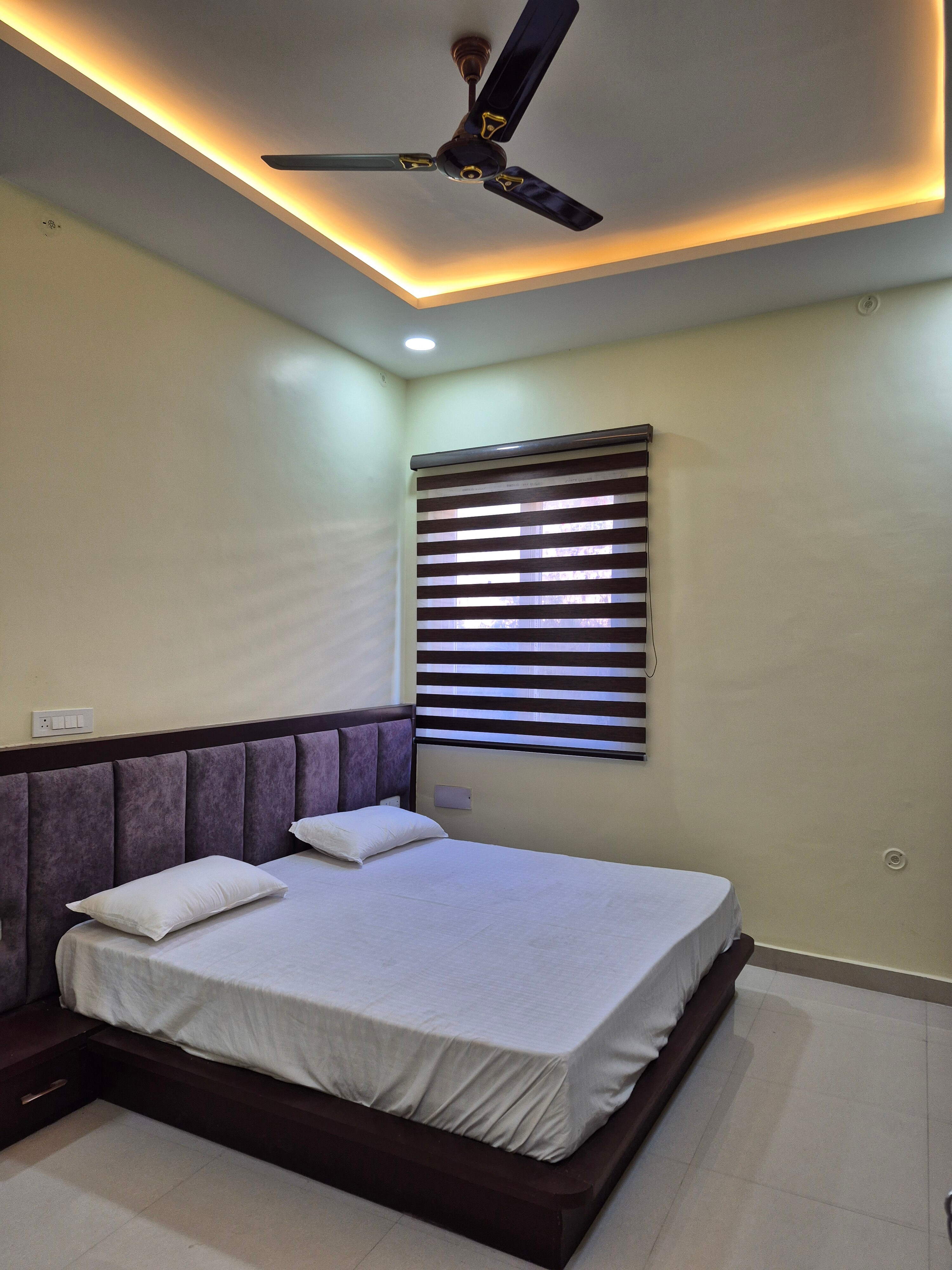 Nagarkoti Residency Inn - Tap to explore photos