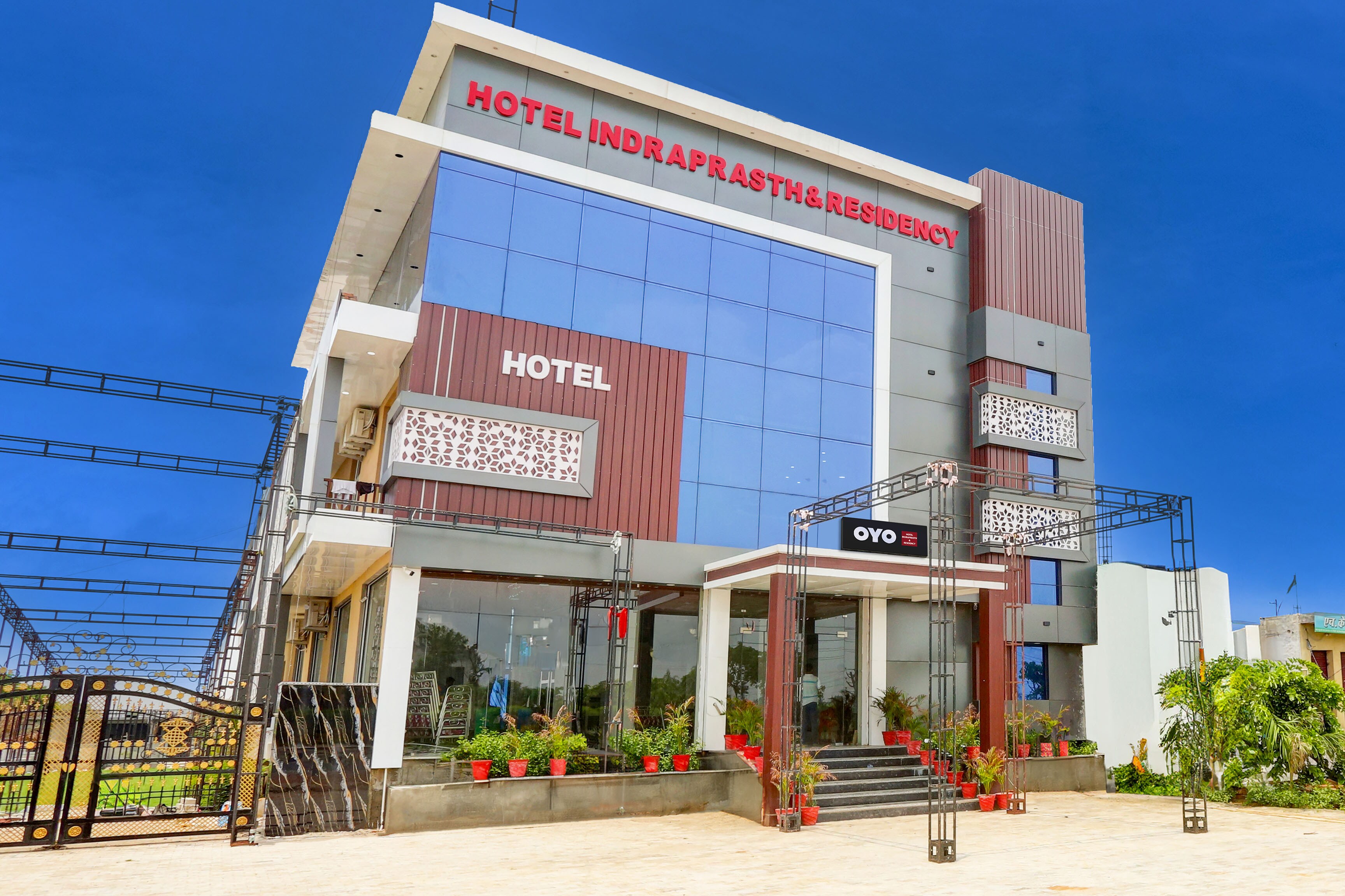 Hotel O INDRAPRASTH & RESIDENCY - Tap to explore photos