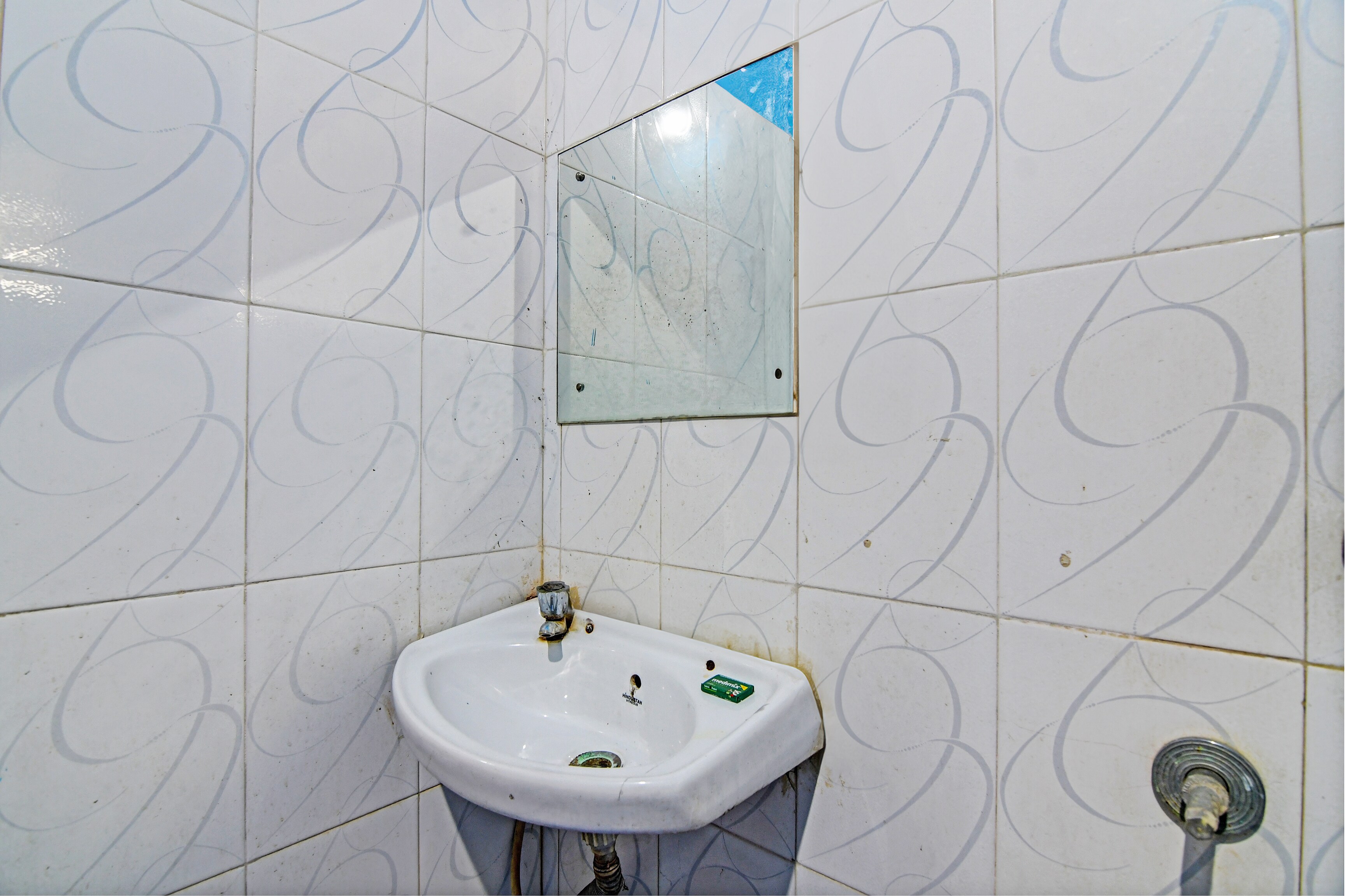 Hotel O Sonamoni - Tap to explore photos