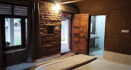 Sonari Jungle-1 Home Stay Room Type - Bedroom 1