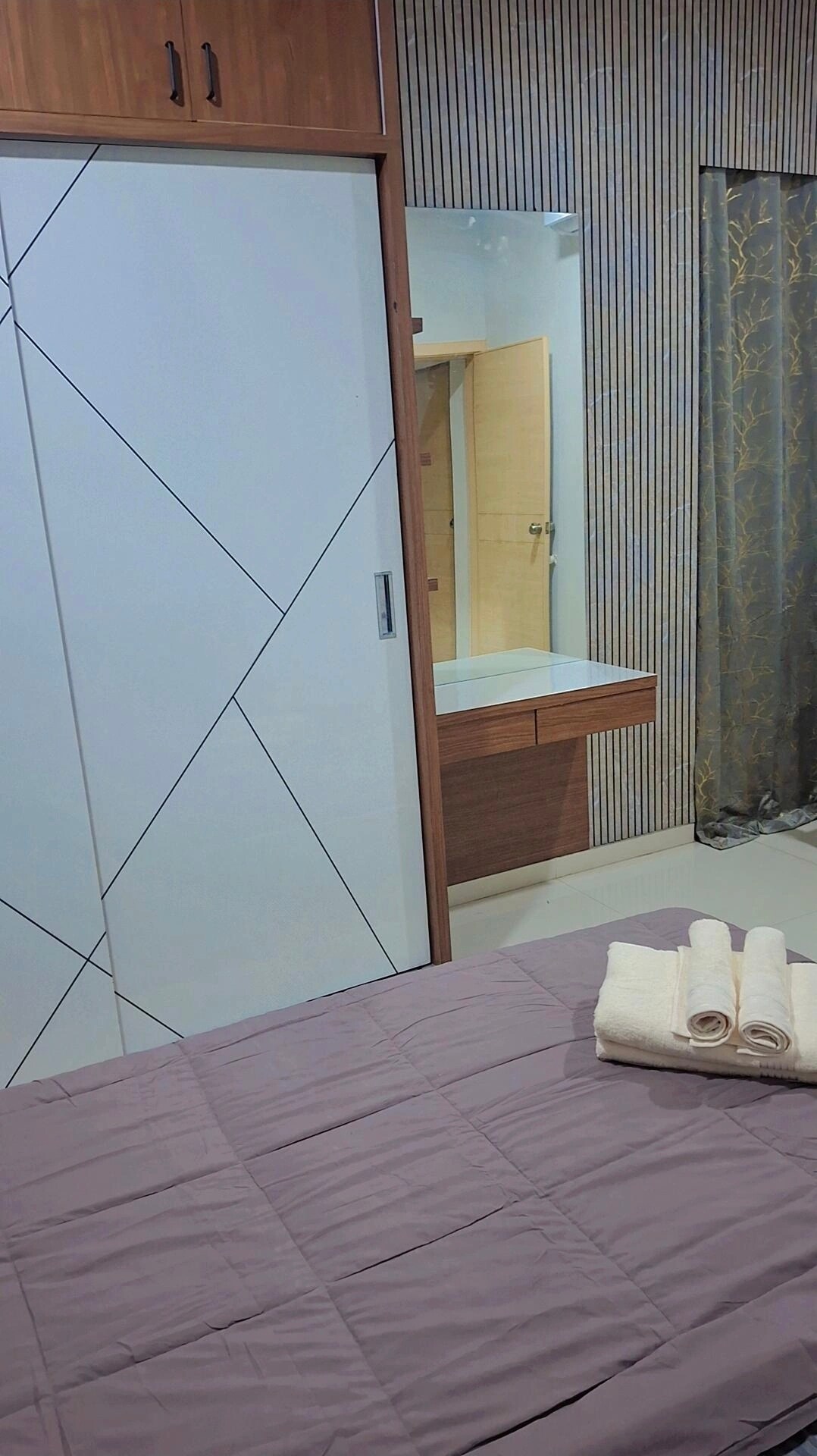 Aashna Paradise 2BHK Peaceful  Gift City - Tap to explore photos