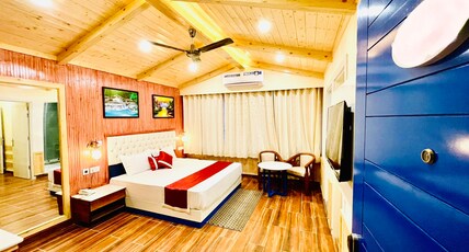 WOOD STOCK LUXURY KASAULI -Mountain View Room Type - DELUXE AC ROOM ( Wooden Interior, Hot and Cold AC, Non View ) WOOD STOCK LUXURY KASAULI -Mountain View Room Type - DELUXE AC ROOM ( Wooden Interior, Hot and Cold AC, Non View )