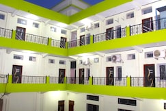 hotel raj & restaurants