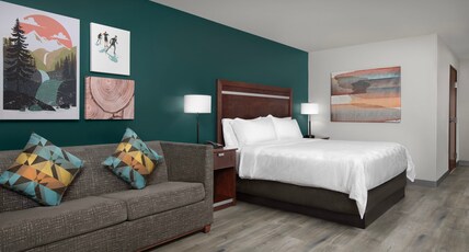 Holiday Inn Hotel & Suites DURANGO CENTRAL Room Type - 1 King Premium Mobil Access Tub