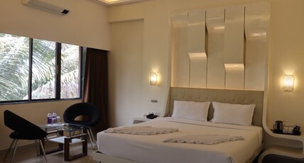Hotel Sanai Residency Room Type - AC Super Deluxe Suite Room