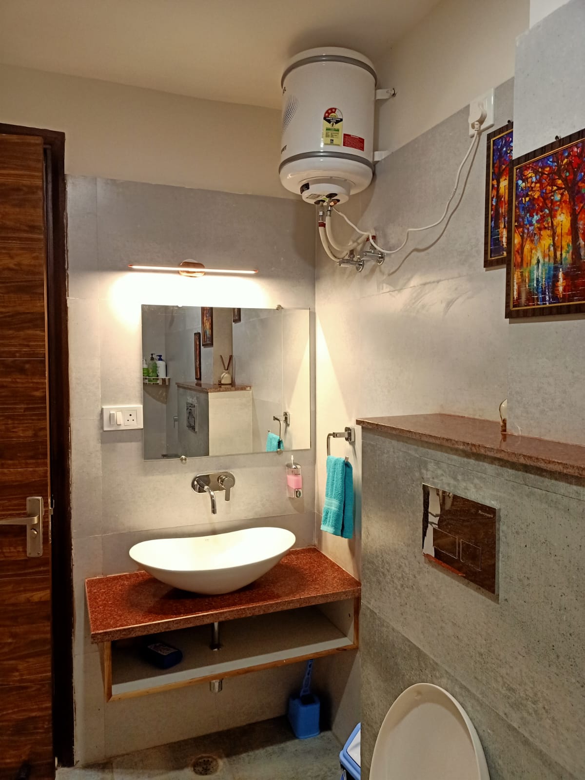 Shubham Homestays - Tap to explore photos