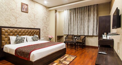 Hotel Krishnam, Vrindavan-Near Banke Bihari Room Type - Super Deluxe Room