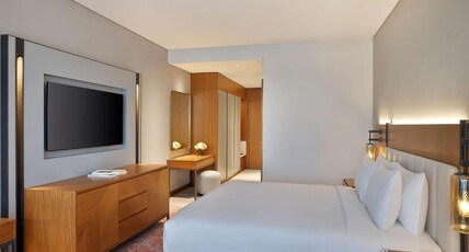 DoubleTree by Hilton Sharjah Waterfront Hotel & Residences Room Type - TWO BEDROOM APARTMENT BALC