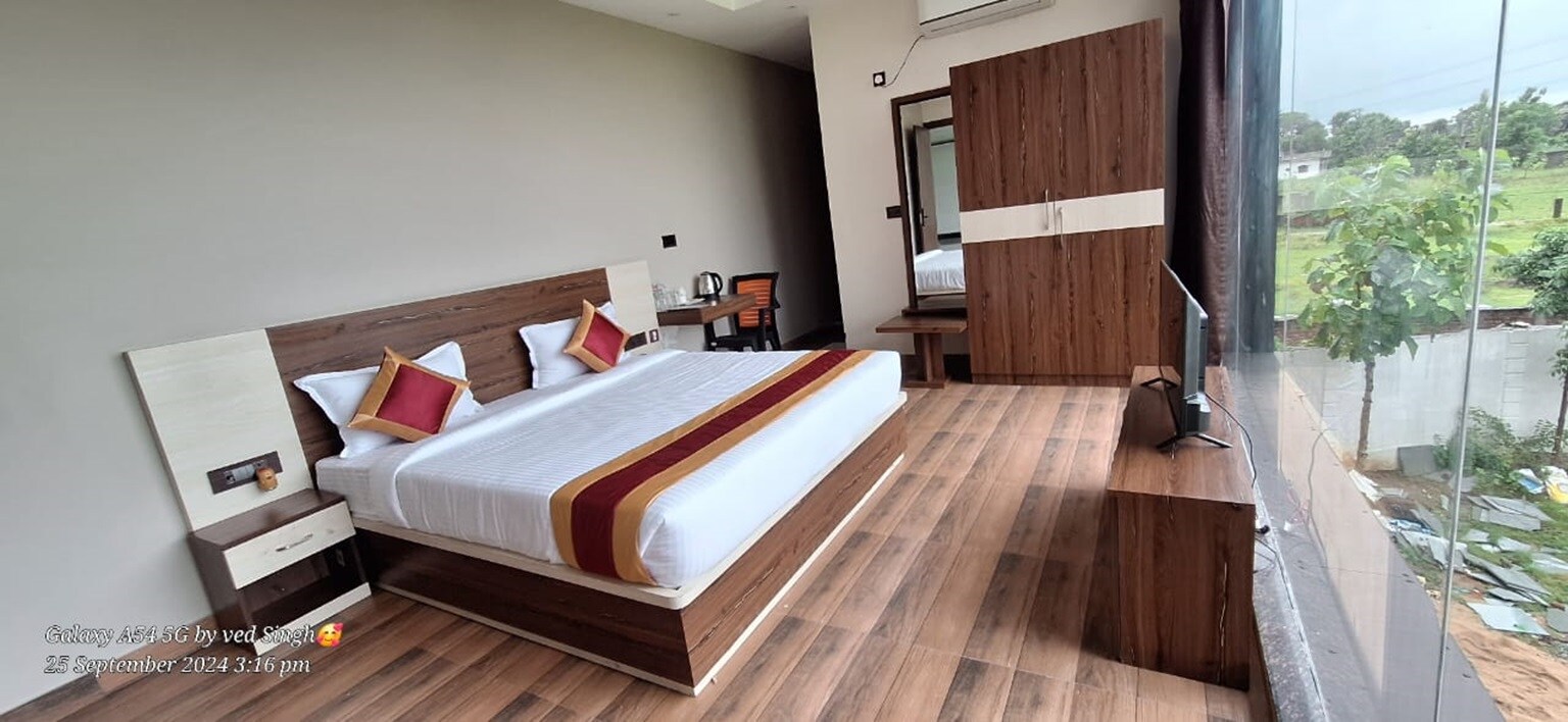 Narayana Greens Resort, Bodhgaya - Tap to explore photos