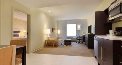 Home2Suites by Hilton Oklahoma City South Room Type - 1 KING 1BDRM SUITE NONSMOK