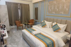 Hotel Indore Palace, Feel At Home (Newly Renovated Hotel)