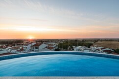 Holiday Inn BEJA