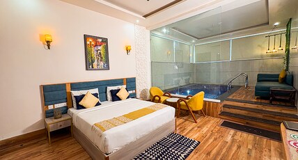 Corbett The Regnum Resort Room Type - Plunge Pool Room
