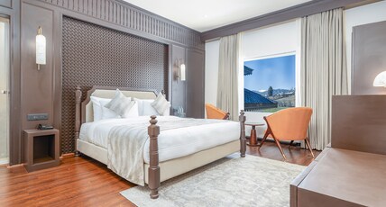 The Hill Mount Resort - Doodhpathri Room Type - Premium room