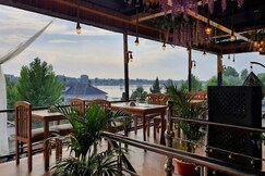 Hotel Sultan Residency Nigeen Lake