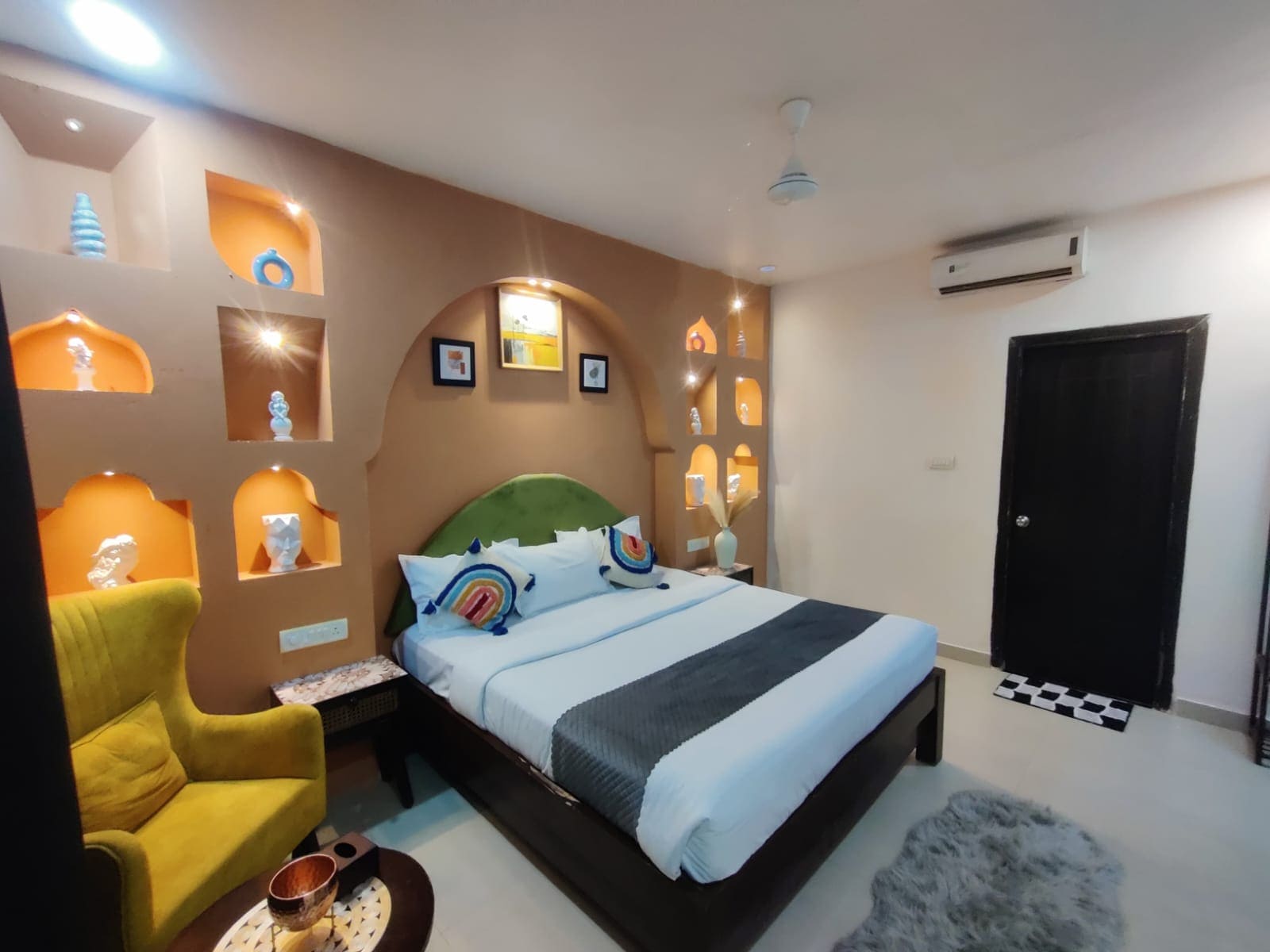 Tvessa A Boutique Hotel - Tap to explore photos
