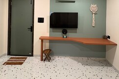 Aesthetic 1BHK Elite Indore