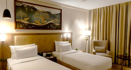 Udman Hotel Gurugram Room Type - Premium Stay with Breakfast and Balcony