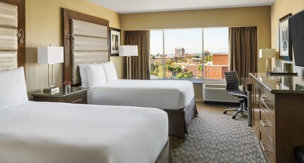 USC Hotel | No Resort Fees Room Type - Campus View 2 Double Beds