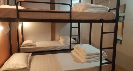 Bubble Beds Room Type - 12 Bed  Male Dormitory  (1B)