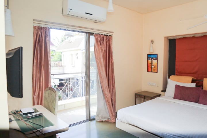 Adarsh Bungalows-3 BHK Luxury Villa - Tap to explore photos