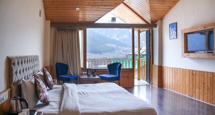 Hotel Rudram Regencyy Room Type - Luxury Suite with Balcony