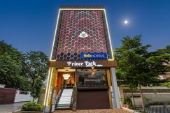 FabHotel Prince Park - Nr. Sajra Fort