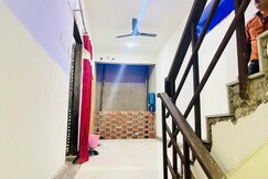 Photos of THE KASHI DHAM