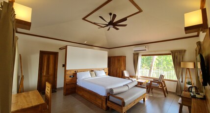 Kaayal Luxury Villa Varkala | Private Lakefront Retreat Room Type - Kaayal Luxury Villa Varkala | Private Lakefront Retreat