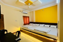 Shri Narayan home Stay 2