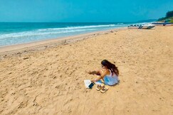 Dreamy Vibe Stays, Morjim