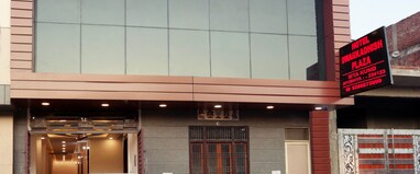 Hotel Dwarkadhish Plaza