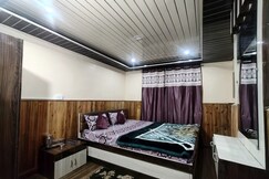 Address of Tripovilla Crystal