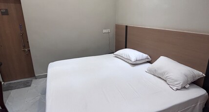 The Gurnoor's Room Type - Deluxe