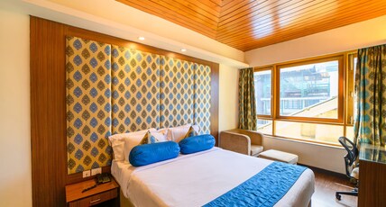 Sinclairs Darjeeling Room Type - Deluxe Room