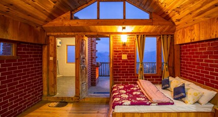 Zostel Homes Cheog Room Type - Family Suite with Fireplace