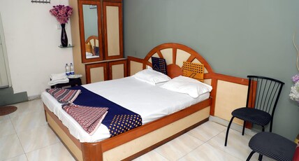 BHAGIRATHI LODGE AHMEDPUR Room Type - Deluxe Ac Room BHAGIRATHI LODGE AHMEDPUR Room Type - Deluxe Ac Room