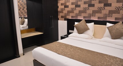 Hotel The City Grand @ Old High Court Room Type - Super Deluxe Room