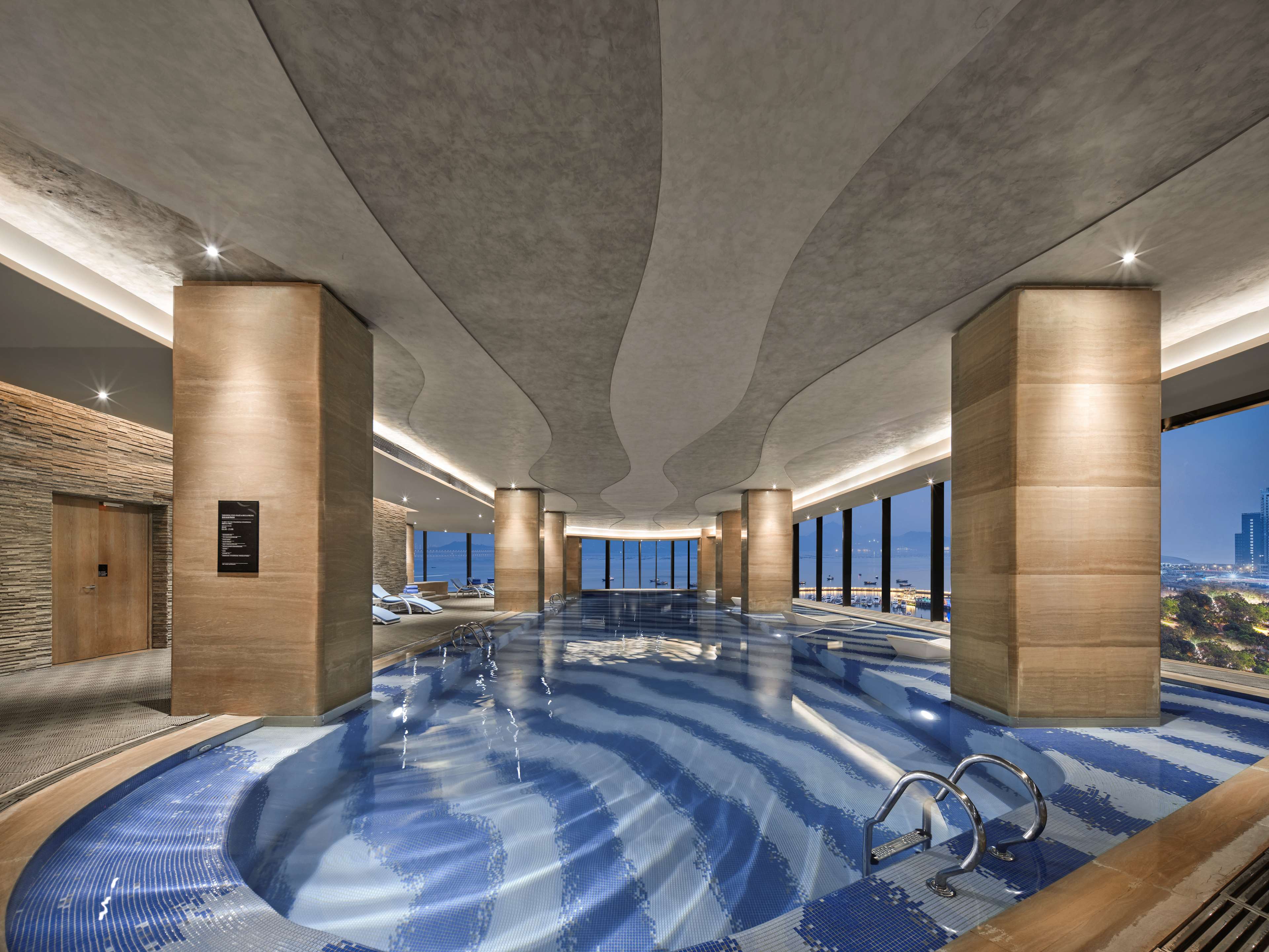 Hilton Shenzhen Shekou Nanhai - Tap to explore photos