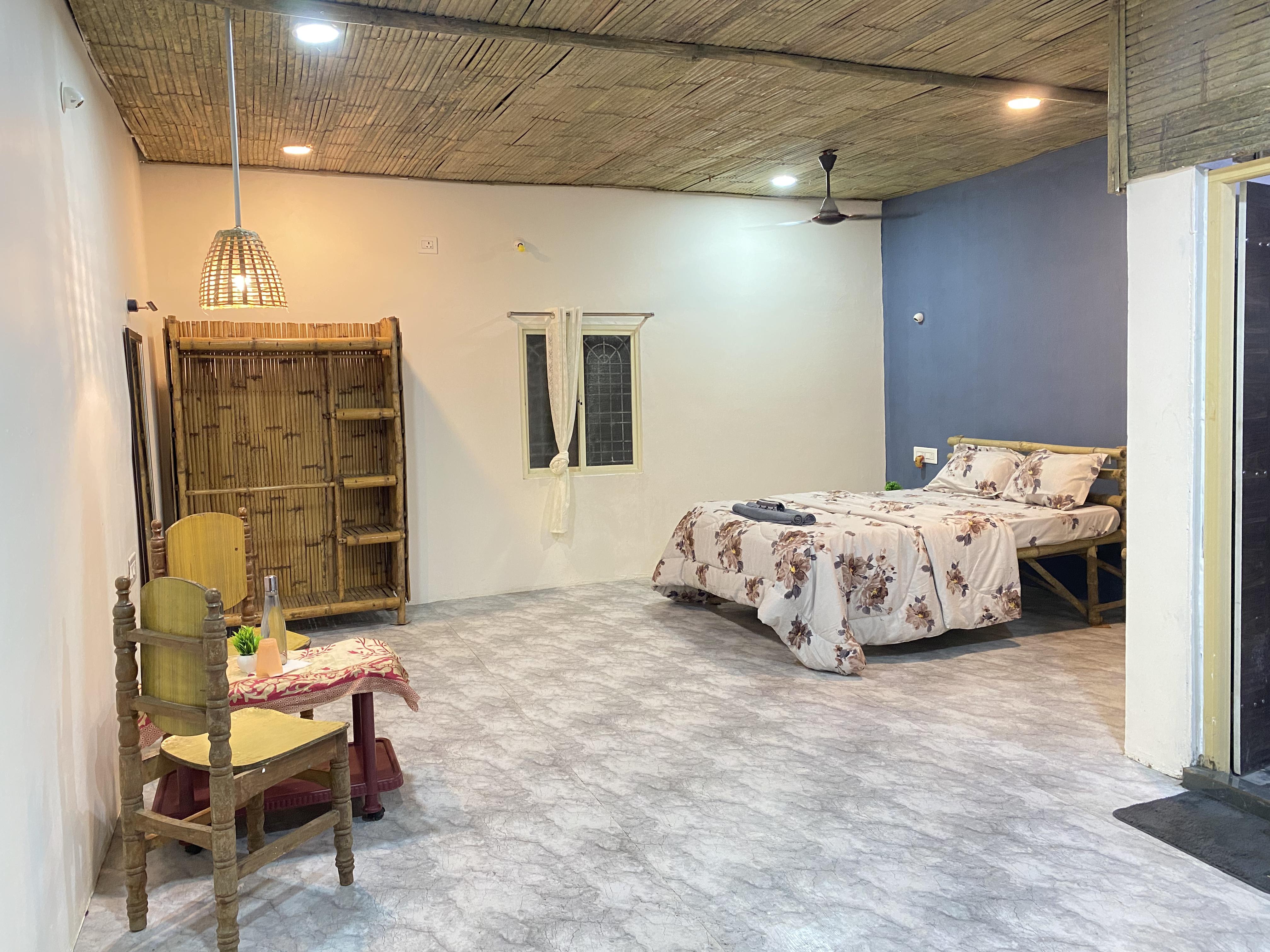 Golden Rocks Homestay - Tap to explore photos