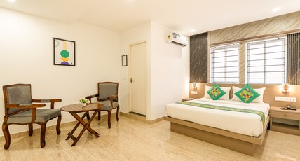 Treebo Skyline Room Type - Deluxe Family Room