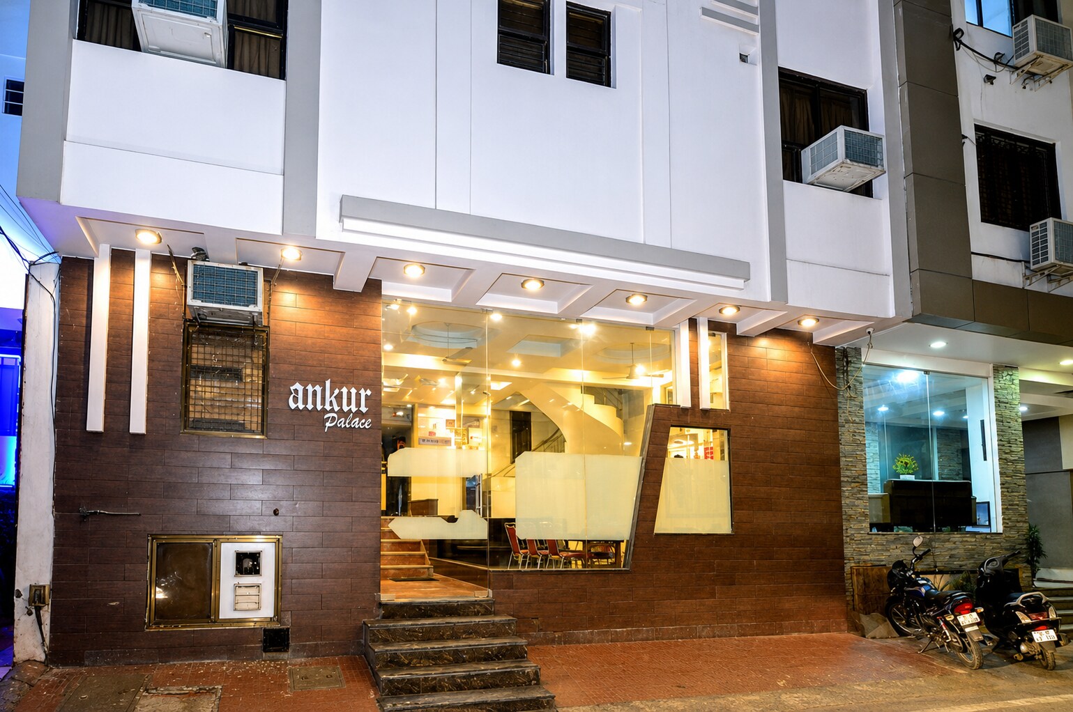Main gallery