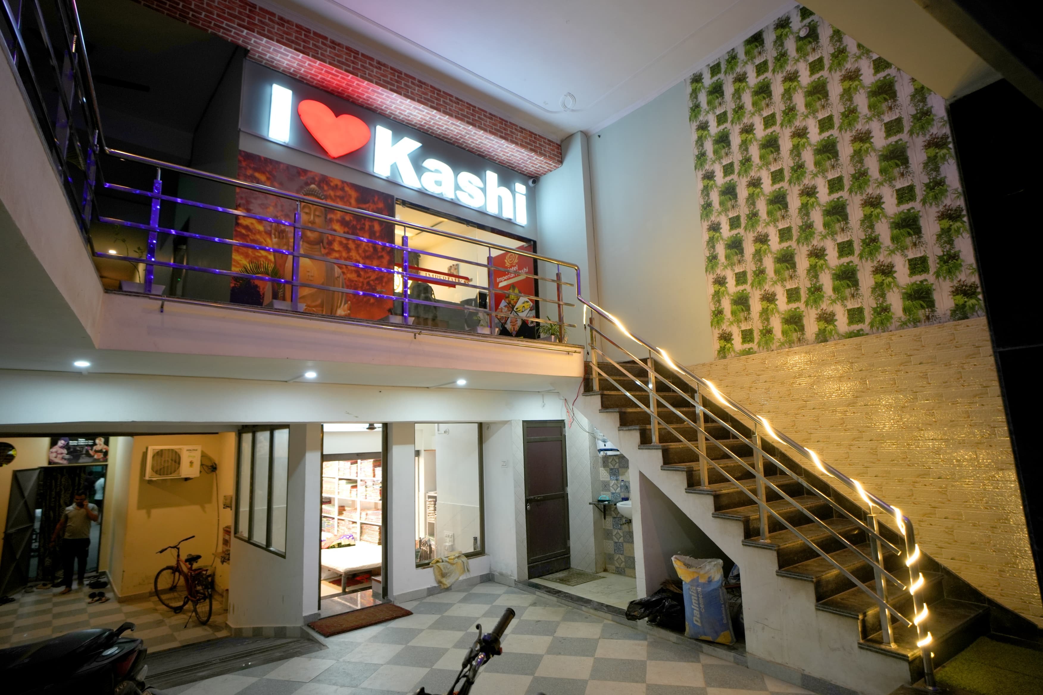 Main gallery