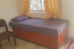 BS Homestay 1BHK Greenline 5min walk from JP Park
