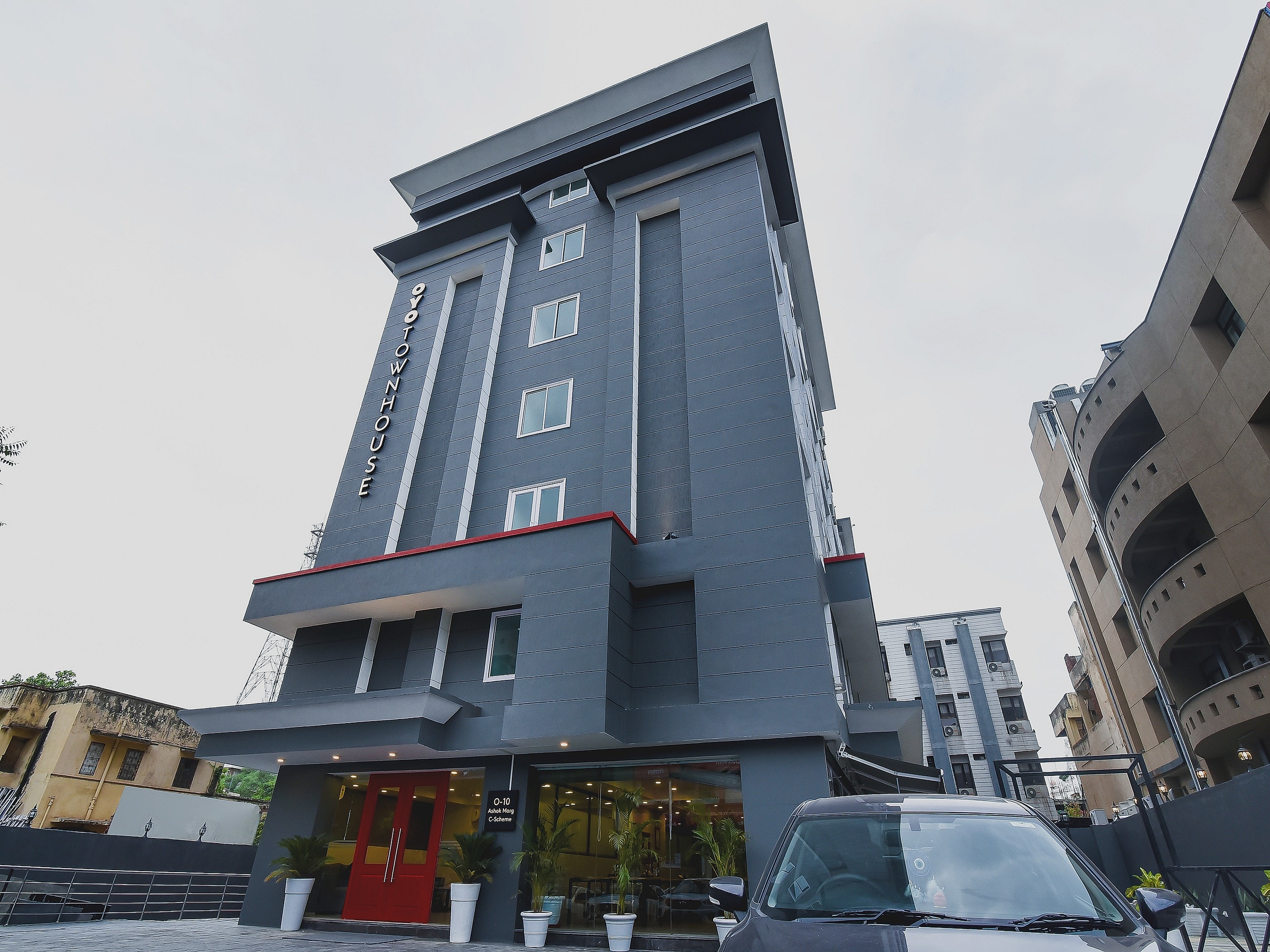 Townhouse C Scheme Ahinsa Circle - Tap to explore photos