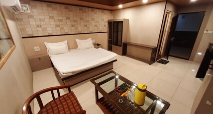 Heavens Guest House Room Type - Suite Room AC