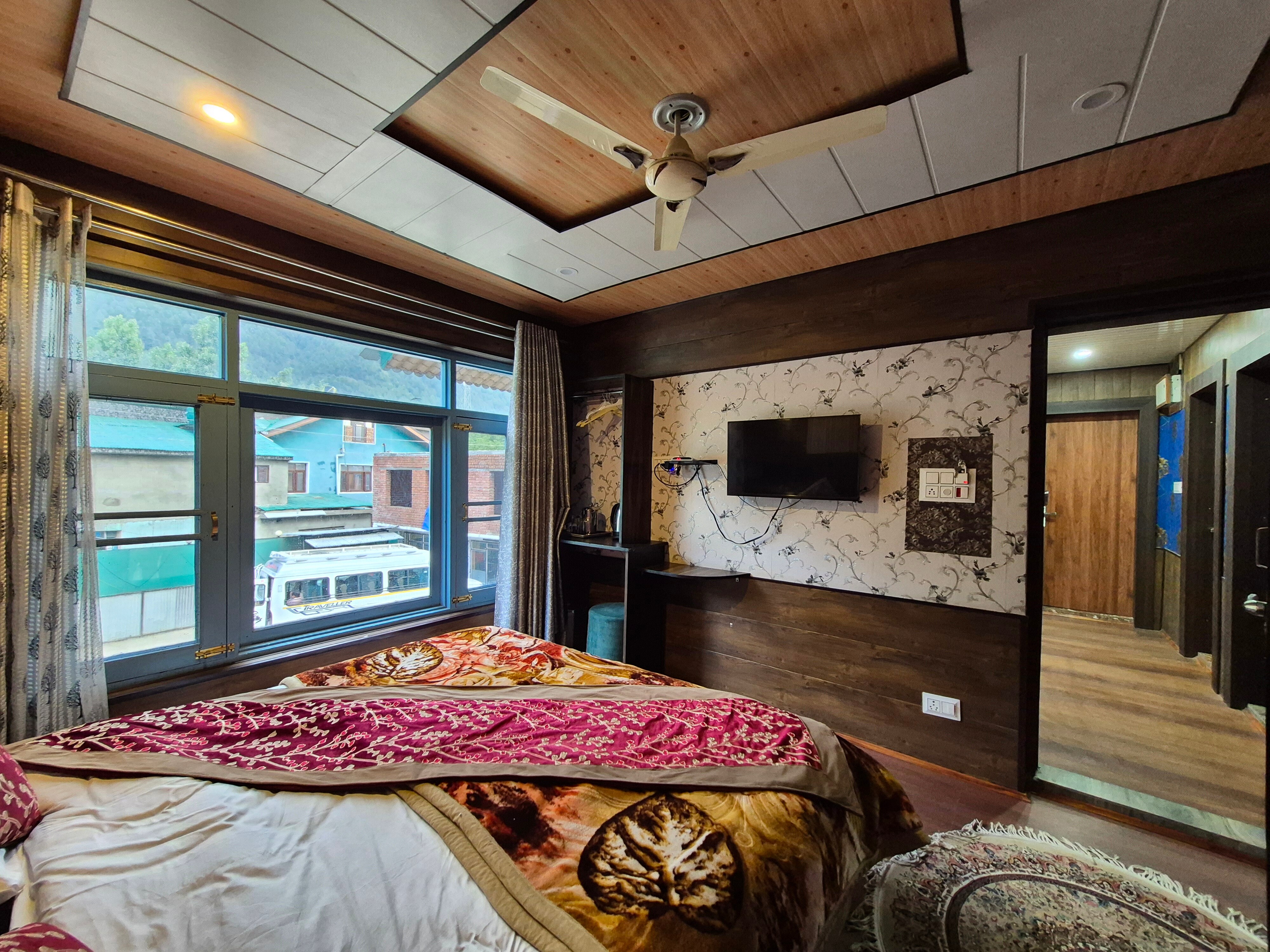 PAHALGAM GUEST LINE - Tap to explore photos