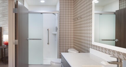 Home2 Suites by Hilton Jackson Room Type - 2 QUEEN BEDS STUDIO SUITE