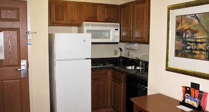 Staybridge Suites Houston - Willowbrook, an IHG hotel Room Type - Studio Suite