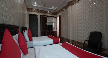 Sri Krishna Residency Room Type - Suite AC Room
